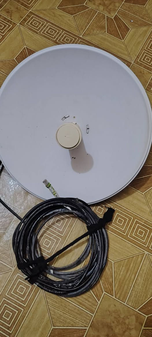 نانو +واير للبيع  (سبب البيع حولت ضوئي)
***********
