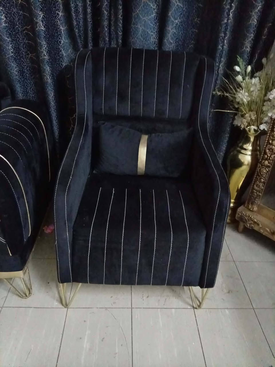 طخم قطع ثقيل جدا 10 نفرات مع طبلة وسطيه ب225 بيع مستعجل


**إذا كنت صاحب هذا الإعلان وتريد حذفه لأي سبب، رجاءا أرسل رسالة إلى الدعم الفني**