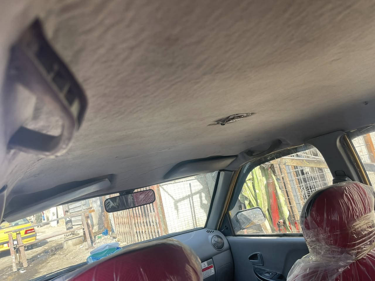 سلام عليكم سايبه منغولي  2013 كير مكينه وصدر نضيفات  بيها  خياس بل هلال يمين ويسار  شواصي مكفوله السياره مثل ما واضحه بلصوره تجي وتدلل المكان الكريعات شارع الكويتي  السعر 26 ورقه وبيها مجال حك جيتك     *********** بي واتساب
