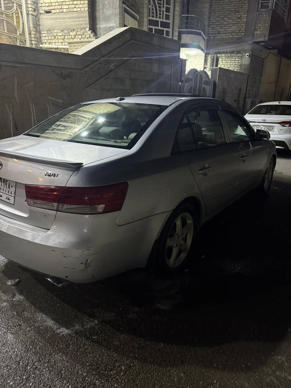 السلام عليكم سوناتا 2008وارد أمريكي حادثه جاملق امامي فقط السياره فول سته سلندر سلايت روف ويل 18  السعر 83$ وبيه مجال الاستفسار اتصل ***********مكانه بغداد
