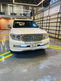 لاندكروزر VXR • ٢٠١١ • ١٤٥ ألف