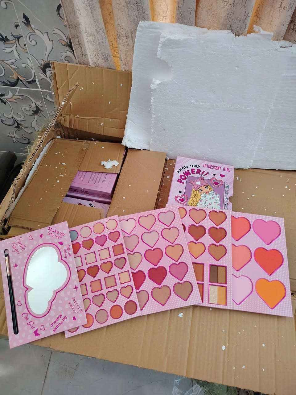ب١٩ الف فقط مجموعة الجمال المتكاملة وصلت! 🌸
كل ما تحتاجينه لإطلالة أنيقة في مجموعة واحدة 💄✨
✅ باليت ظلال بألوان جذابة
✅ ماسكارا لإبراز جمال الرموش
✅ أقلام تحديد شفاه ثابتة
✅ فرش مكياج ناعمة وعملية
✅ جودة ممتازة وسعر منافس
💰 متوفر نقدًا وبالتقسيط استلمي منتجاتك بسهولة وبأقساط مريحة.
🚚 توصيل سريع إلى جميع محافظات العراق.  واتساب 
https://wa.me/+9647750393316
📲 للطلب والاستفسار: واتساب: ***********
🛒 رابط المتجر: https://app.gini.iq/deeplink/imad_al_attafi⁠
✨ الكمية محدودة، احجزي مجموعتك الآن قبل نفادها!
