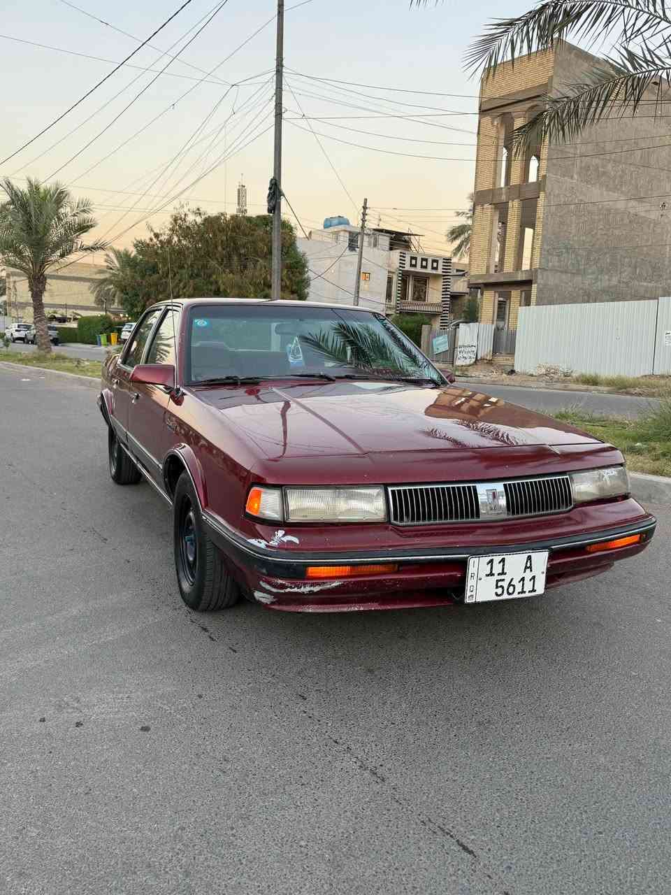 اولدز موديل 90 
 كير ومكينه جدد 
صدر جديد 
تخم تاير جديد 
تبريد منضومه كامله اليوم سويتها 
رقم مميز بسمي تحويل ثاني يوم 
السعر 68 وبيها مجال بصيط جدا 
عنوان السياره السيديه 
*********** بغداد, العراق
