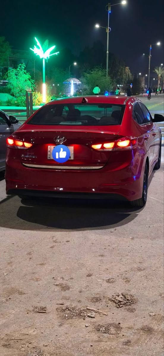 هيونداي إلنترا 2017
المواصفات 
الموديل: 2017.
المحرك: 2000 دوش مكفول
الكير أوتوماتيك مكفول
الضرر (وارد أمريكي): حادث بسيط بأمريكا (جاملغ وبنيد جهة السائق). البنيد مصلح والجاملغ مبدل حادث بالعراق جاملغ الامامي جه اليمنه مصلح على البارد 
السيارة نظيفه 
السعر: (120) وبيها مجال بسيط
المكان: (واسط - كوت الجديده)
للتواصل: ( *********** )
