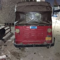 تكتك البيع موديل 17 طالعه بل 18 كامله اوراق تخم تاير كهربايات كله شغال...