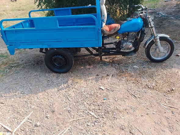 سلام عليكم ستوته لبيع 2014كلك كلك مكفواله من سرقه ومن ركبه وشاصي محركه بيه بخار بدون  تنقيص وعوزه بنزات مال بريك ولويل جهت ليمنه بيه رفه مكاني بابل مسيب سعره 500وبيه مجال قليل ***********
