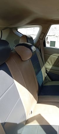 نيسان مورانو • ٢٠٠٩ • رقم بغداد