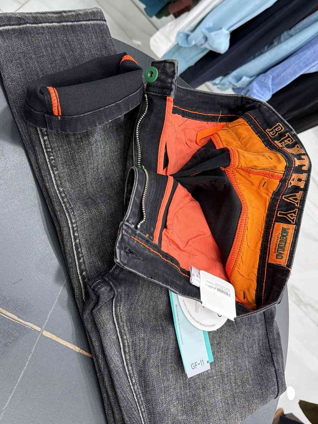 طه العايد 
جودة أنت تستحقها 🤎
القياسات 29 30 31 32 33 34 36 38
علق بـ تم يوصلك السعر


**إذا كنت صاحب هذا الإعلان وتريد حذفه لأي سبب، رجاءا أرسل رسالة إلى الدعم الفني**