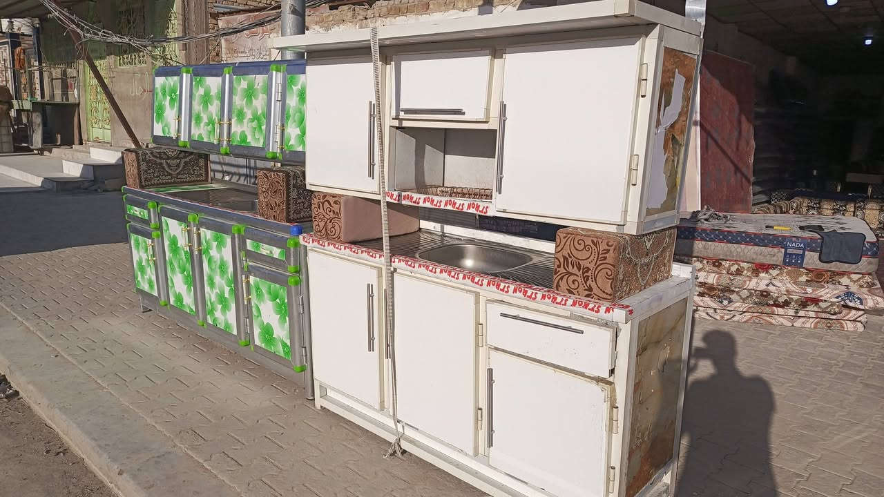 كاونترات مستعمله نضيفه للبيع
مترتين سنك ومتر ونص سنك
نجف حي الرحمه شارع٢٠ مجمع العائله او مجمع ابو محمد ***********
