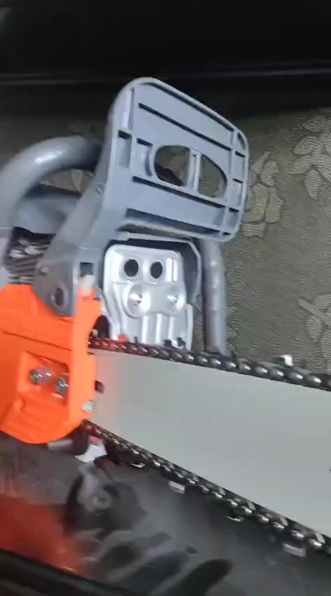 موجود اصطه ميشار خشب اي شجرة كبيره اقصه الك وبسعر مناسب شقلنه داخل كركوك اتصل واجيك لباب بيتك هاذا رقم ***********
