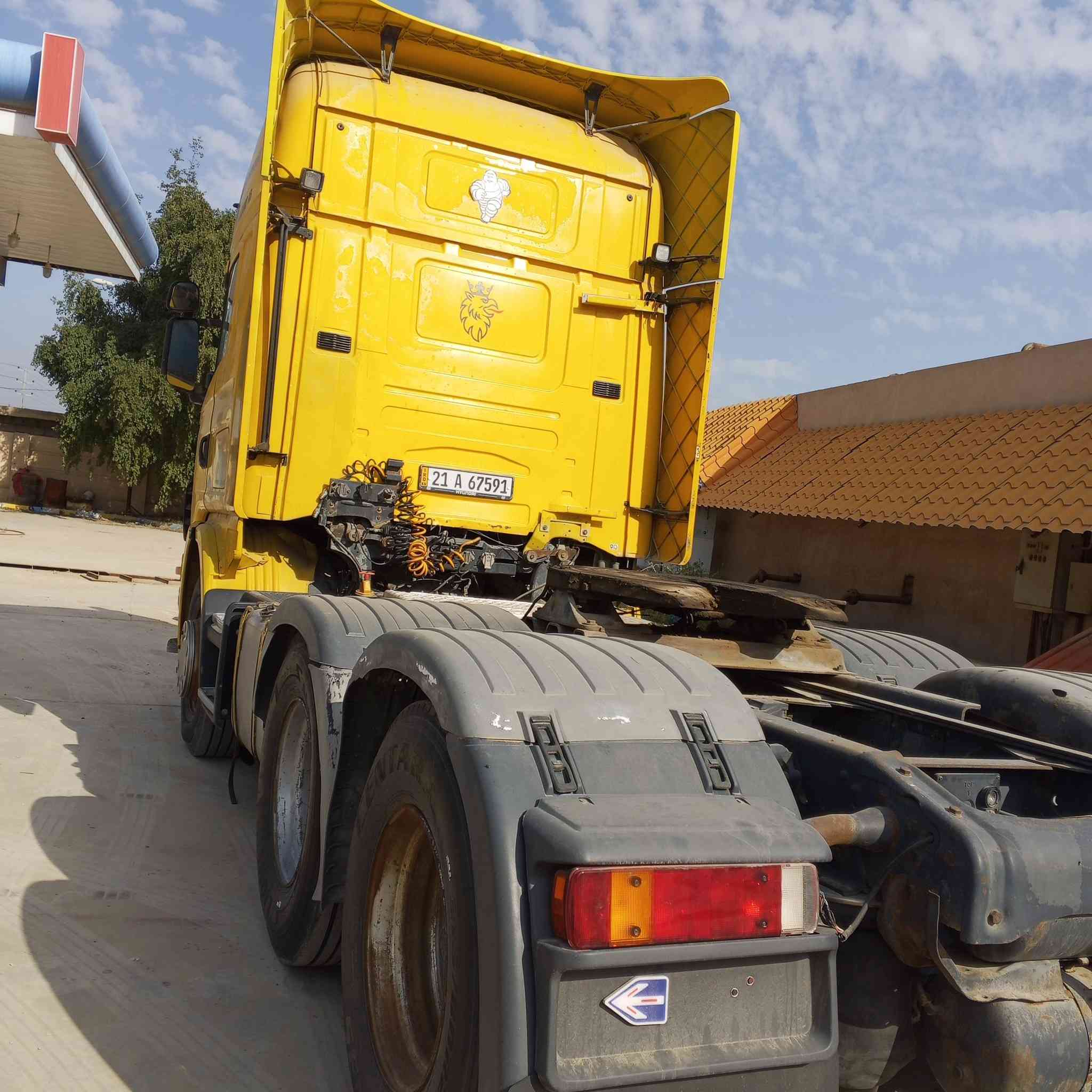 السلام عليكم سكانيه بومه للبيع موديل 2001مكفوله كفاله عامه للاستفسار
‏‪***********‬‏
