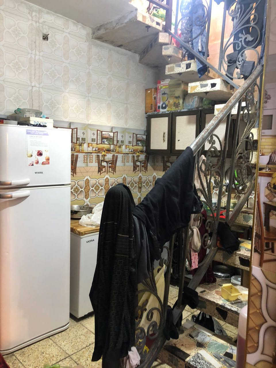 السلام عليكم دار طابو صرف في شهداء العبيدي الثالثة قرب ملعب البدري المساحة ٨٠ متر طابق واحد لاستفسار الاتصال على الرقم ***********
