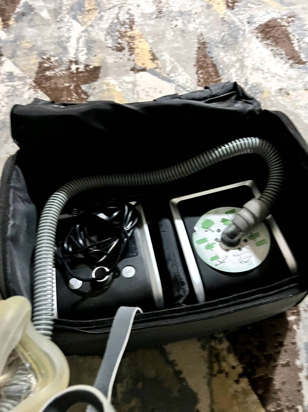 جهاز AUTO CPAP مستعمل قليل ونظيف جدا.
شركة BMC   ملحقات كاملة
استخدام اقل من اسبوعين