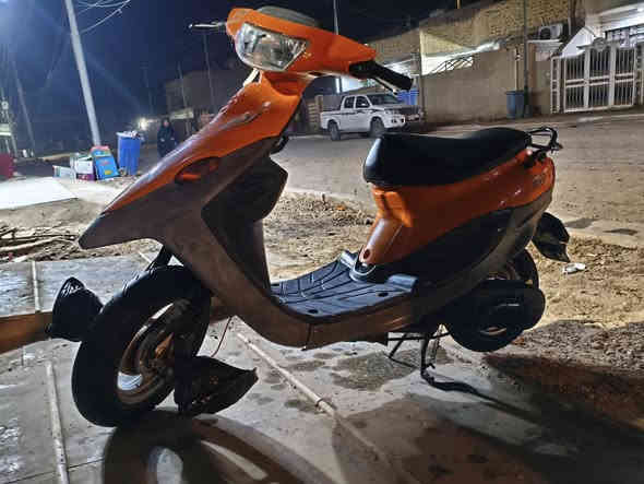 السلام عليكم تسع زروف للبيع دراجه نضيفه مكفوله كفاله عامه كهربائيات كلها شغاله لون مشمشي مميز السعر 850 وبيها مجال رقمي ***********
