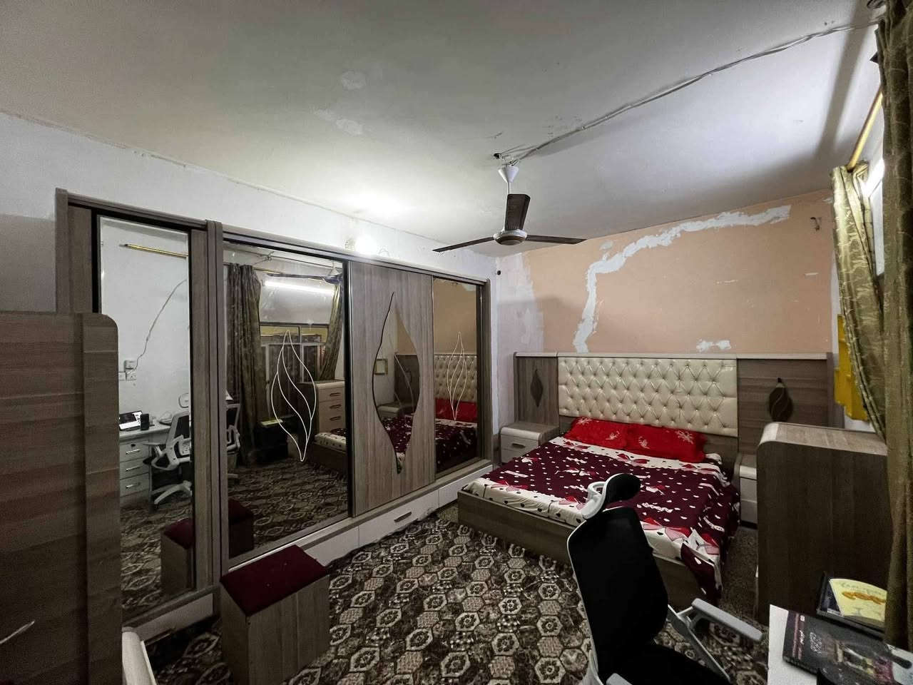 غراض للبيع مستعجله سعر مناسب غرفه اخشاب تركي ٢٧٥ قنينه ٣٥ غساله ٢٠٠))))*********** واتساب غير متواجد عل فيس مجمده ١٥٠
