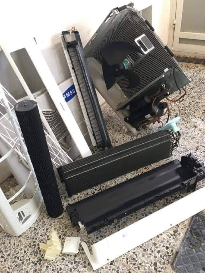 بسم الله الرحمن الرحيم
السلام عليكم 
تنضيف وادامة سبالت       (غسل جداري)  
تنضيف سبلت عمودي     (غسل عمودي) 
تنصيب سبلت                   (شد) 
شحن غاز                      حسب الكميه بالكيلو
صيانه                        (موقعيه وحسب نوع العطل)
تشخيص عطل             مجانا
نقل سبلت                   (فتح+غسل+شد)
ربط ستاند                   
تبديل كابستر (كنديسر).  
مع الضمان موسم كامل *********** اخوكم الفني حسنين علي
