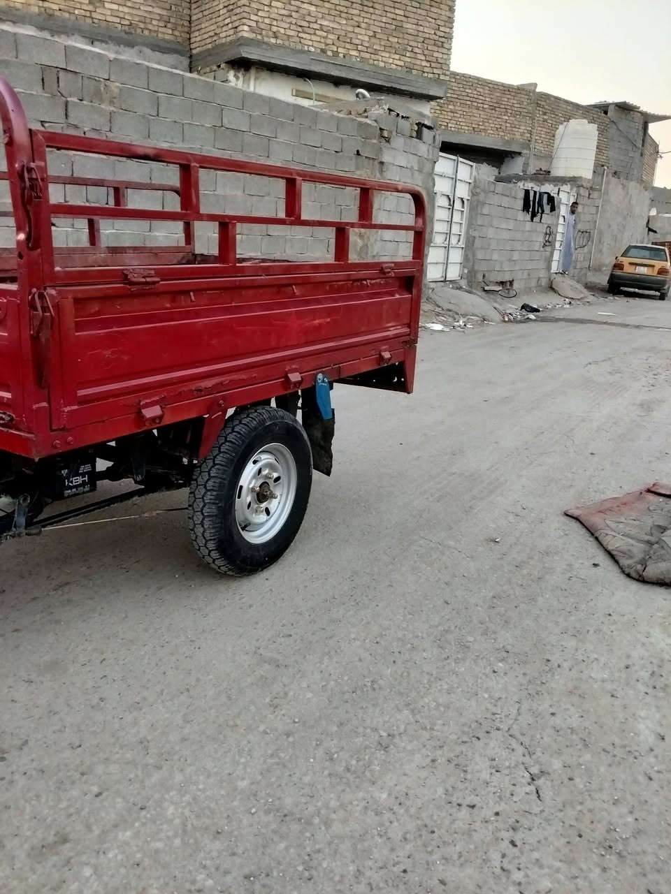 ستوته دايوان مديل 17 تخم تاير جديد مكينه 24 مال جمره كهربائيات شغاله لايت اماي جديد بك لايت جديد شغالات هسه شادهن ترايك وين ميعجبك مكاني بغداد مدينه الصدر السعر 850 رقم الهاتف ***********
