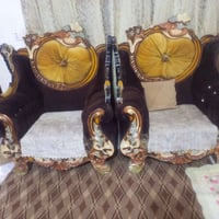 تخم 8 مقاعد تكمه للبيع سعر 250 الف مكان سريدات للاستفسار الاتصال على ا...