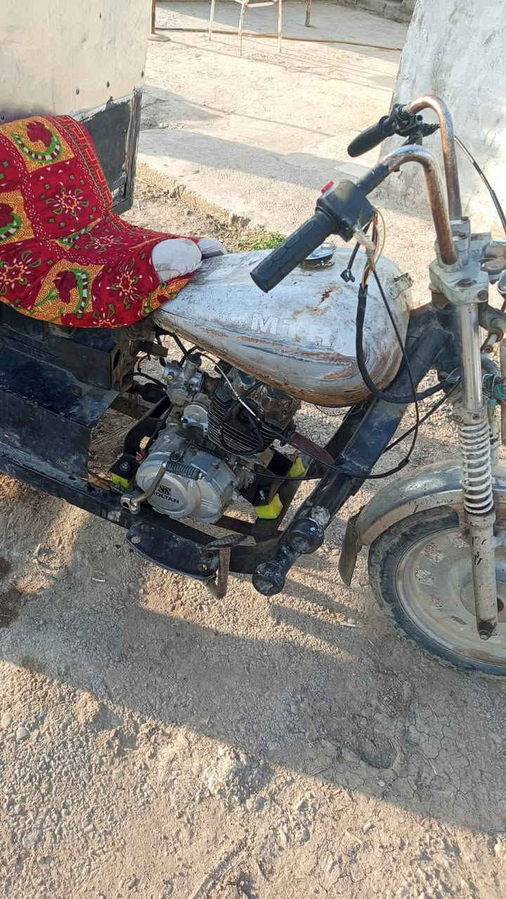 السلام عليكم 
ستوته ام تي ار للبيع موديل 2008 اوراق منفيس رقم اسود 
محرك سلطانه 2019 المكان الحديد تتن للاتصال
*********** واتساب 
***********واتساب
