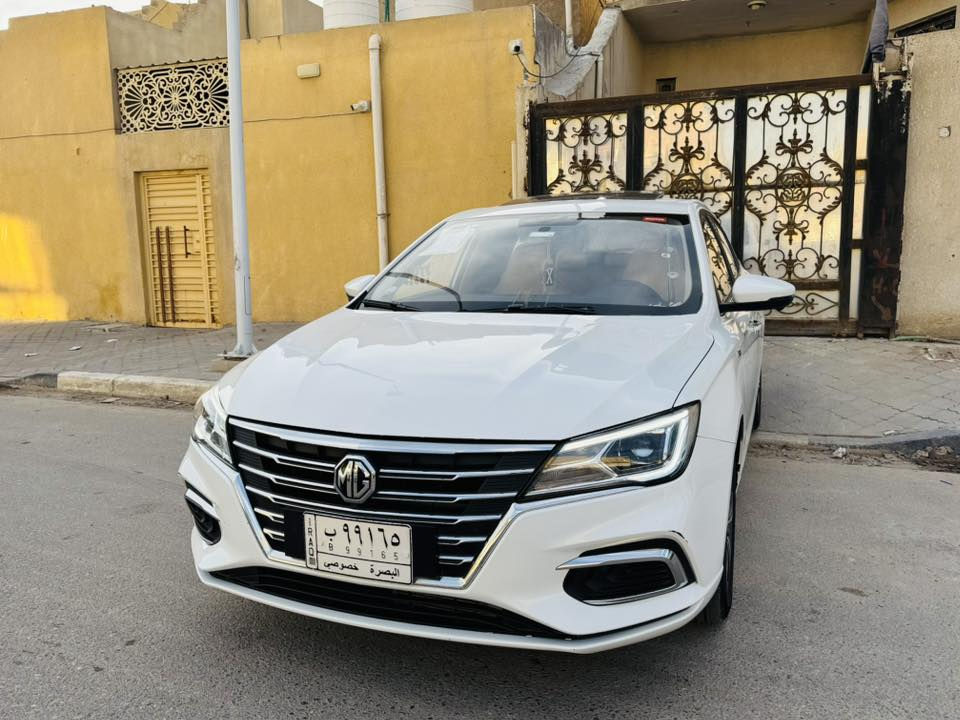 للبيع ام جي فايف mg5 موديل 2024 السياره اعلى فئه فول مواصفات وارد خليجي استلام شركه رقم بصره بأسمي السياره بيها صبغ فقط القبق الصندوق شي قليل ولباقي كفاله السعر 123 وبيها مجال للاستفسار ***********
