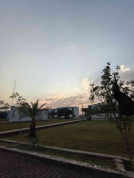 📜دار للايجار في مجمع النخيل  السكني
📍موقع مميز 
📍على حديقة
📍مساحة 200م غرفتين نوم 
📍سعر الايجار 350 مقدمة شهرين للتواصل الاتصال على ***********9
