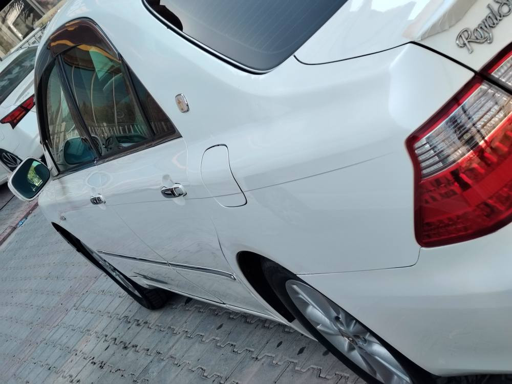 تەنها 132 km ڕۆشووە 
کۆدی بۆ کراوە 
سەیارەی ماڵەوەیە
لە کەلارە 
*********** كالار, السليمانية
