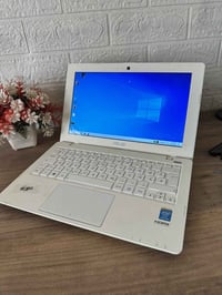 ازوز • ١٣انش • ٤جيجا