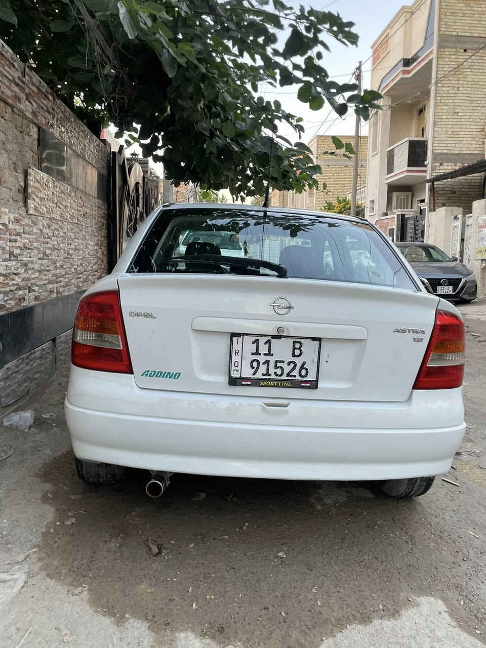 السلام عليكم 
أوبل استرا صدامي موديل 2002 للبيع او مراوس حسب القناعه
سياره بلاديه محرك 1600 مسكر
لا صبغ ولا تبديل 
باسمي 
مكانها الكاظمية قرب حسينية النواب
سعرها 67$
واتس اب ***********
