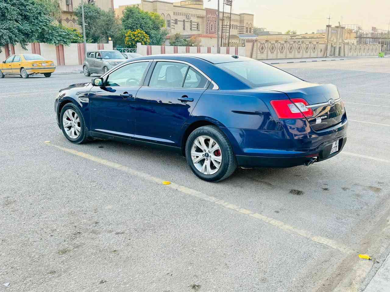 السلام عليكم ورحمه الله وبركاته عندي سياره فورتي تورس  مراوس صير فول أمريكي الاتصال على الارقام التاليه ***********
***********
مكان كربلاء المقدسة بسمي سياره
