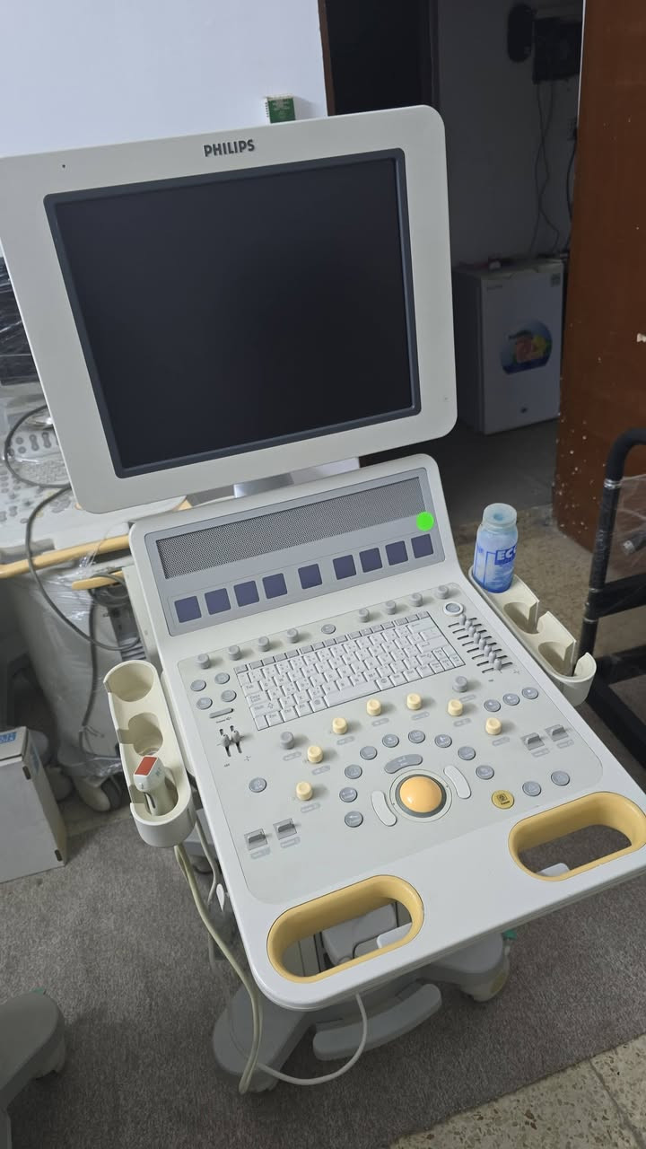 🫀 أطباء القلبية… إذا تريد تشخيص دقيق ونتائج تعتمد عليها 👌
🔴 متوفر الآن | Philips HD15 الأصلي
⚡ جهاز صُمم خصيصًا لفحوصات القلب المتقدمة
الاختيار اللي تعتمد عليه بالعيادة يوم بعد يوم.
✅ ليش تختار Philips HD15؟
🔍 دقة عالية بتصوير القلب 2D
🌈 Color Doppler قوي وواضح
📊 PW / CW Doppler لتقييم التدفق بدقة
🫀 مثالي لتشخيص:
أمراض الصمامات
ضعف العضلة
EF
Wall Motion
🖥️ شاشة كبيرة تعطيك رؤية واضحة حتى بأدق التفاصيل
🛠️ جهاز عملي، ثابت، وما يتعبك بالاستخدام اليومي
🏥 معتمد من كبار أطباء القلبية حول العالم
📈 يرفع مستوى التشخيص ويزيد ثقة المريض بيك
📦 الحالة: ممتازة وجاهز للعمل فورًا
💰 سعر مغري مقارنة بالإمكانيات
🔧 إمكانية الفحص والتجربة قبل الشراء
📞 اتصل الآن ولا تضيع الفرصة
[***********]
