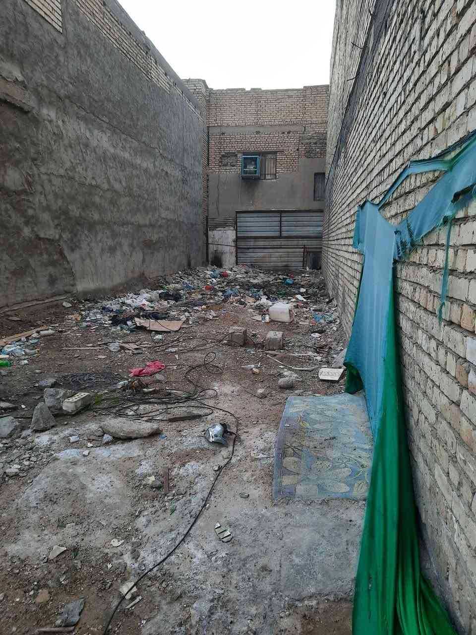 قطعة أرض للبيع مساحة 100 متر واجهة 5 ونزال 20
الموقع شارع 20 مقابل بانزين خانة السوق الكبير اول فرع على اليمين

موجود رقم القطعة بأسم فرات علي للأستفسار عن السعر والقطعة الاتصال برقم  *********** اكتب تم يوصلك السعر 🤍
