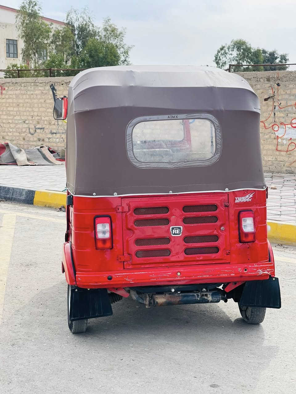 السلام عليكم تكتك البيع الموديل 2018 ‏دراجة رقم إنكليزي تحويل ثاني يوم خاص ما موجود وهذا رقمي خاص ماموجود ￼
وبي وتساب***********
