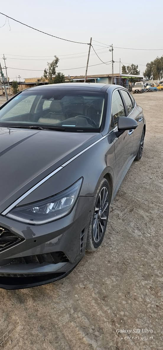 سوناتا موديل ٢٠٢٠  رقم كربلاء بسمي تحويل مباشر مكاني ديوانية فول مواصفات فئة لمتد سياره جديده ماشيه ٦٠ مكينه كير تكم شواصي كفاله و السونار مرفق مع الصور السعر ١٤٥ وبيها مجال للشراي رقم الهاتف *********** مكلف بالنشر
