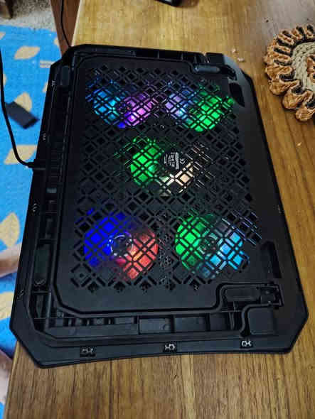 للبيع
السعر 400 الف
العنوان ساحة الاندلس شارع النظال
*********** واتس
