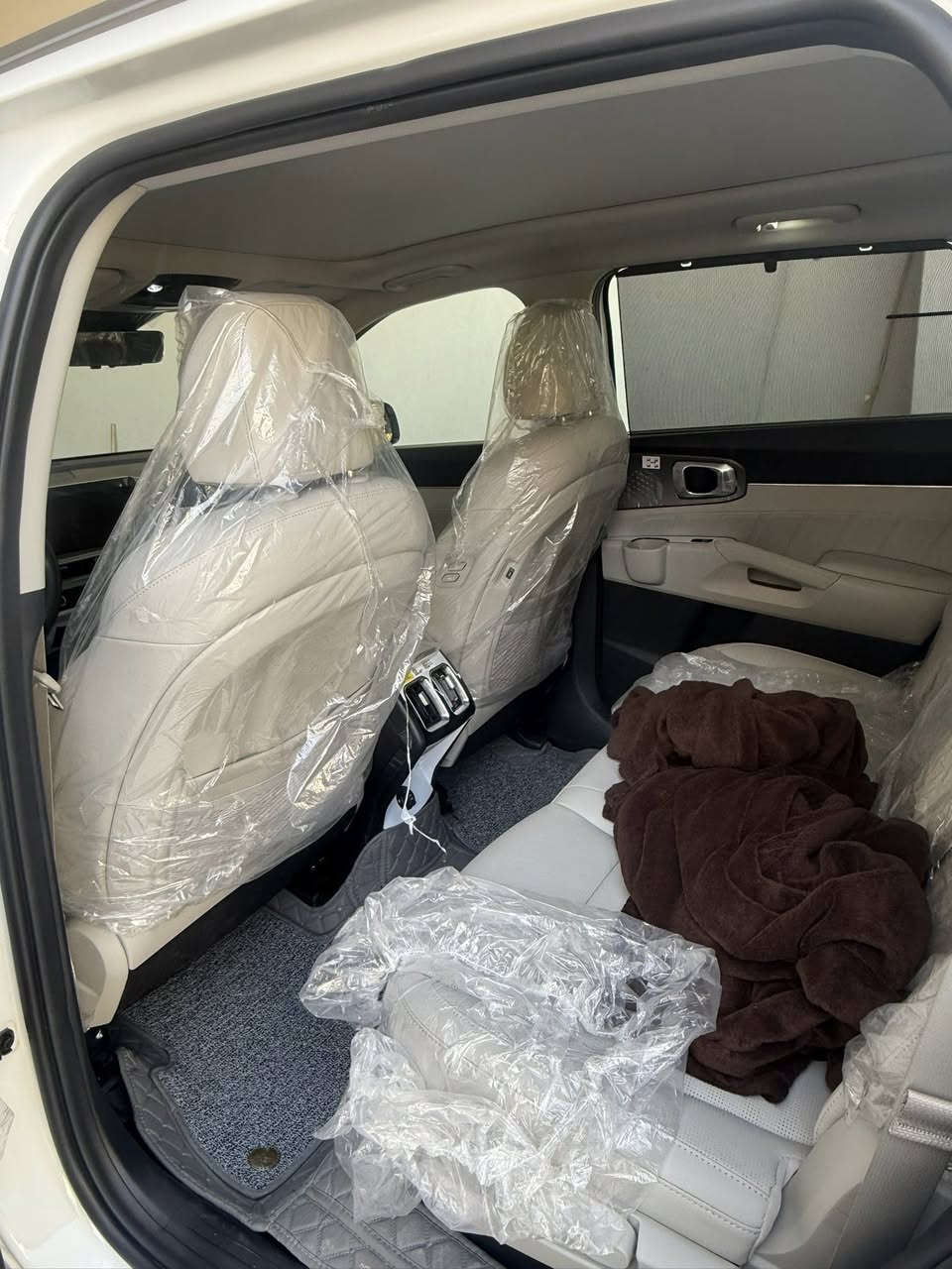 سورنتو للبيع مديل2025
1-المحرك6سلندر
2-بنرامه
3-3بصمات
4تشغيل عن بعد
5كشنات جلد
6كشنات تدفائه تبريد
7لايتات زنون
8سياره فول 
مكفوله كفاله عامه 
ماشيه السياره11الف حقيقي
سعر350
للتواصل***********
