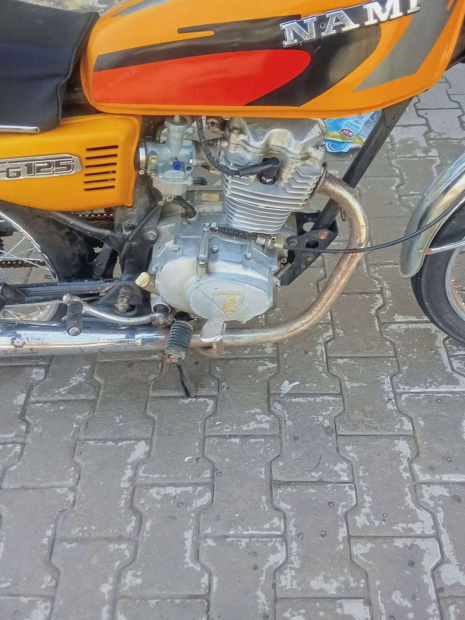 دراجه للبيع المكان المشخاب
السعر 325 وبيها مجال ***********
