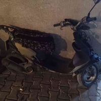 درجة عصفوريه للبيع شغاله بس يرادله تنضيف كابريته وبانزين وكفرات مابيه ...