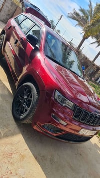 جيب  موديل 22  S خليجي  ماشية 29 الف كيلو   ام الرادار السعر  38000 دو...