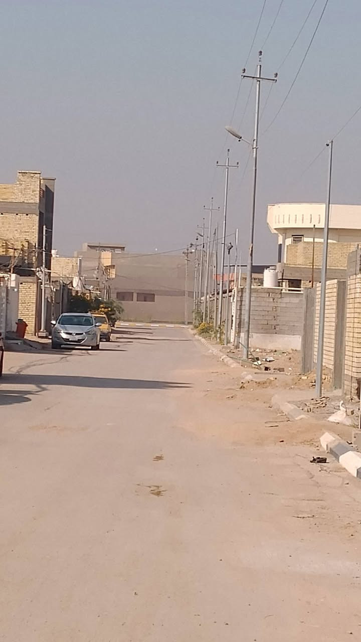 بيت للبيع المساحه 130 متر العنوان حي الاسرى الزراعي 
البيت يتكون من طابقين غرفتين نوم و استقبال وصاله ومطبخ وحمام وصحيات الشارع تبليط ومجاري  وخدمات وكهرباء وانترنيت  
مامتواجد على الفيس للاستفسار الاتصال/***********/‏‪***********‬‏
