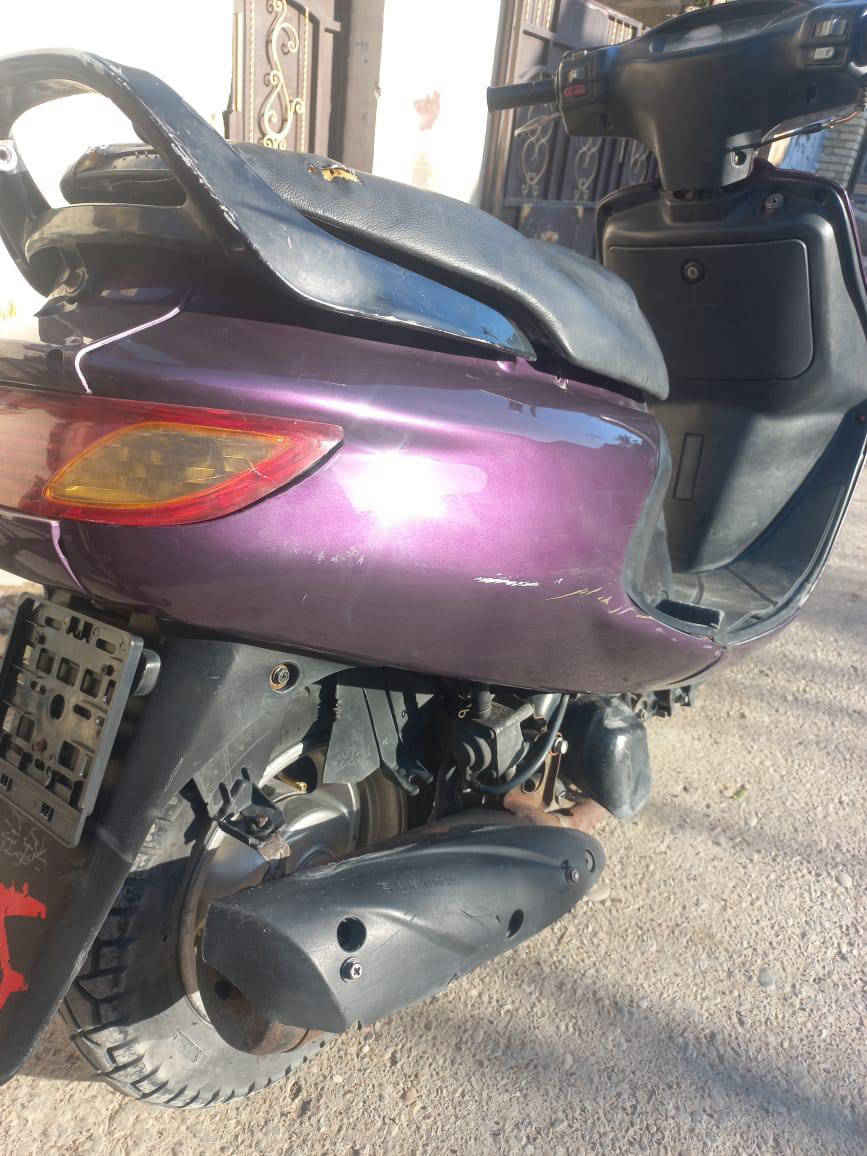 دراجه فورتي نضيفه مامفتوح للبيع السعر 450وبيهه مجال مكان بعقوبه التحرير شارع اربعين


**إذا كنت صاحب هذا الإعلان وتريد حذفه لأي سبب، رجاءا أرسل رسالة إلى الدعم الفني**