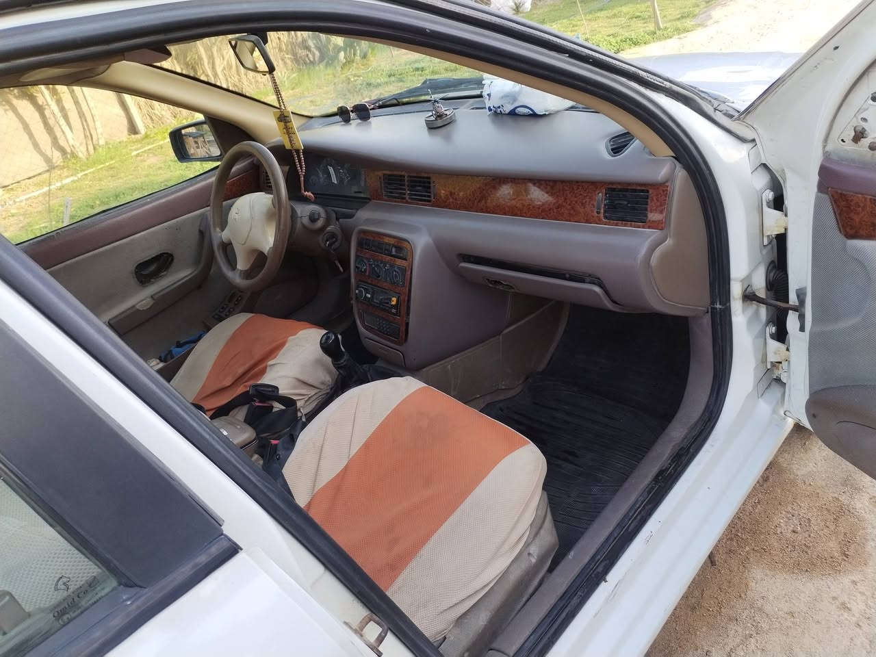 السلام عليكم من رخصة الادمن.
سمند 2013 رقم بصرة بأسمي تبريد تدفئه حداديه والنظافة شوفة عينك السعر 38 الي يحب يتصل ***********
