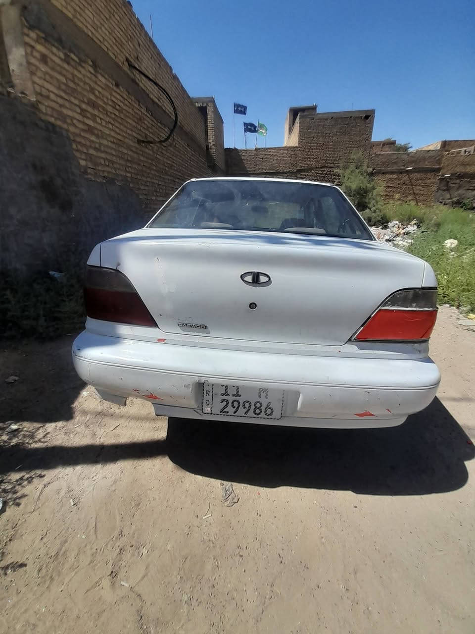 سلام عليكم دايو سلو مديل 94 سنويه لل 29 رقم بغداد انكليزي بسمي سياره حلوه ونظيفه 
محرك مفتوح صارله 3 ايام محرك 1600 مفتوح ومرغوب كير  اوتماتيك لغود شواصي تكم حوض كفاله سياره ما بيهه اي دواخل تخم تاير جديد 
تحويل ثاني يوم سعر السياره 26 وبيها مجال بسيط حك الجيه 
عنوان السياره بغداد التاجي سبع البور  رقم الهاتف ***********
