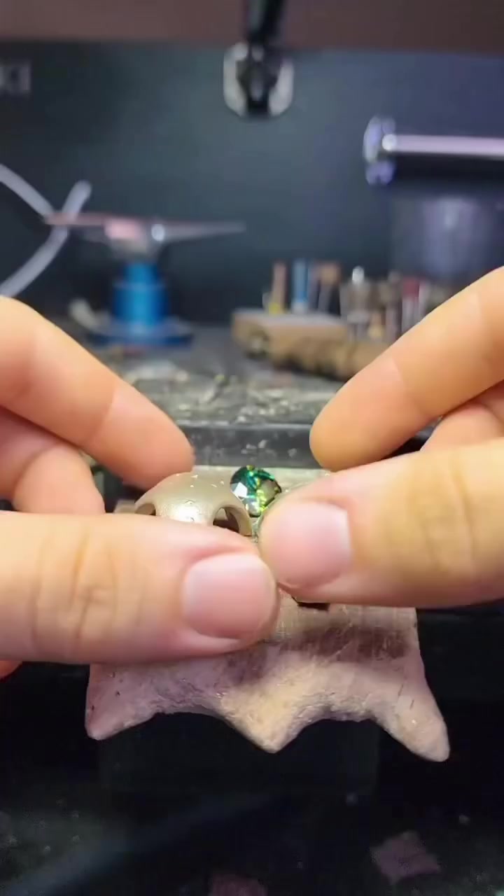 💎✨ Handmade Ring – Complete Crafting Process ✨💎

From raw gemstone to a finished masterpiece — this handmade ring goes through a full traditional process. Every step is done with skill, patience, and precision.

🔹 Step 1 – Selecting the Stone
Only high-quality, natural stone with good colour and clarity is carefully chosen.

🔹 Step 2 – Stone Shaping & Cutting
The stone is shaped and refined to enhance its natural beauty and proportions.

🔹 Step 3 – Polishing the Stone
Careful polishing brings out maximum shine and smooth surface finish.

🔹 Step 4 – 925 Silver Ring Preparation
Pure silver is melted, shaped, and handcrafted into a strong ring base.

🔹 Step 5 – Secure Stone Setting
The stone is firmly set to ensure durability and long-lasting wear.

🔹 Step 6 – Final Finishing & Cleaning
Final polishing and detailing create a clean, premium luxury look.

💍 Metal: 925 Sterling Silver (Handmade)
🌿 Stone: 100% Natural
🔥 Design: Elegant • Unique • Traditional Craftsmanship

📞 Order & Custom Making: WhatsApp 03339550925

✨ Handmade • Natural Beauty • Premium Finish ✨
#usa🇺🇸 #europa🇪🇺 #canada🇨🇦 #uk🇬🇧 #uae🇦🇪


**إذا كنت صاحب هذا الإعلان وتريد حذفه لأي سبب، رجاءا أرسل رسالة إلى الدعم الفني**