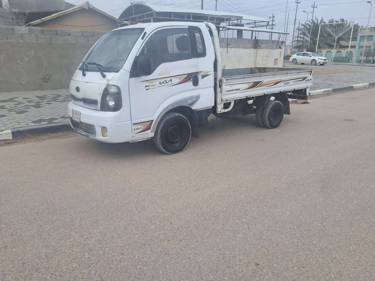 سلام عليكم كيه موديل ٢٠١٣ رقم ذي قار مشروع وطني مكفوله من الضربه والصبغ والعيب الشرعي مكينه شرط لا تبخير ولا تنقيص حداديه جديده تخم تاير كهربائيات شغاله سعر ٧٧ وبه مجال لعنوان البصره ***********
