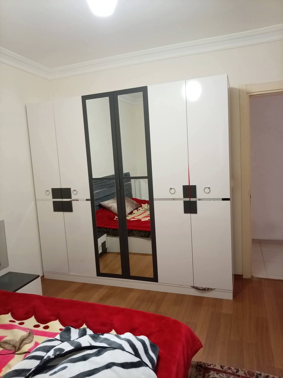 السلام وعليكم اخون عندي هاذ بيت  بكربلاء رايد اجره او بدون يجار مهم عائله نضيفين اخلي عدهم امانه فقط


**إذا كنت صاحب هذا الإعلان وتريد حذفه لأي سبب، رجاءا أرسل رسالة إلى الدعم الفني**