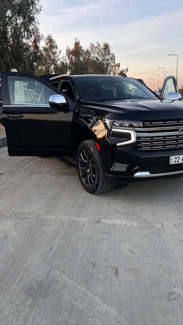 السلام عليكم: تاهو دخول جديد صارلها شهرين من دخلت للعراق
الموديل:  2023 علامه ضوئيه
العداد:  42 الف ميل 
الفئه:  بريمر  Primer بلاك ادشن
اللون:  اسود
الرقم:  اربيل هزة وسنويه جديدة بأسمي 
المحرك  : 5300 المرغوب
الضرر: نص باب صبغ فقط وقطعتين بارد بدون داخل شرط
بجم كبس شرط 
مواصفات البريمر معروفه بانورما وشاشات خلفيه و كشنات vip
وغيرها بعد مواصفات هوايه.. 
السيارة غير الي ذكرته مكفوله ونظيفه
السعر:   535 وبيها مجال 
الاستفسار الاتصال على الرقم: ***********
