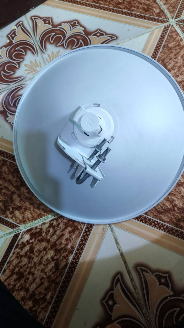 برج نظيف للبيع مستخدم شهر ابيع لين ساحب من ضوئي ١٠٠ بي مجال


**إذا كنت صاحب هذا الإعلان وتريد حذفه لأي سبب، رجاءا أرسل رسالة إلى الدعم الفني**