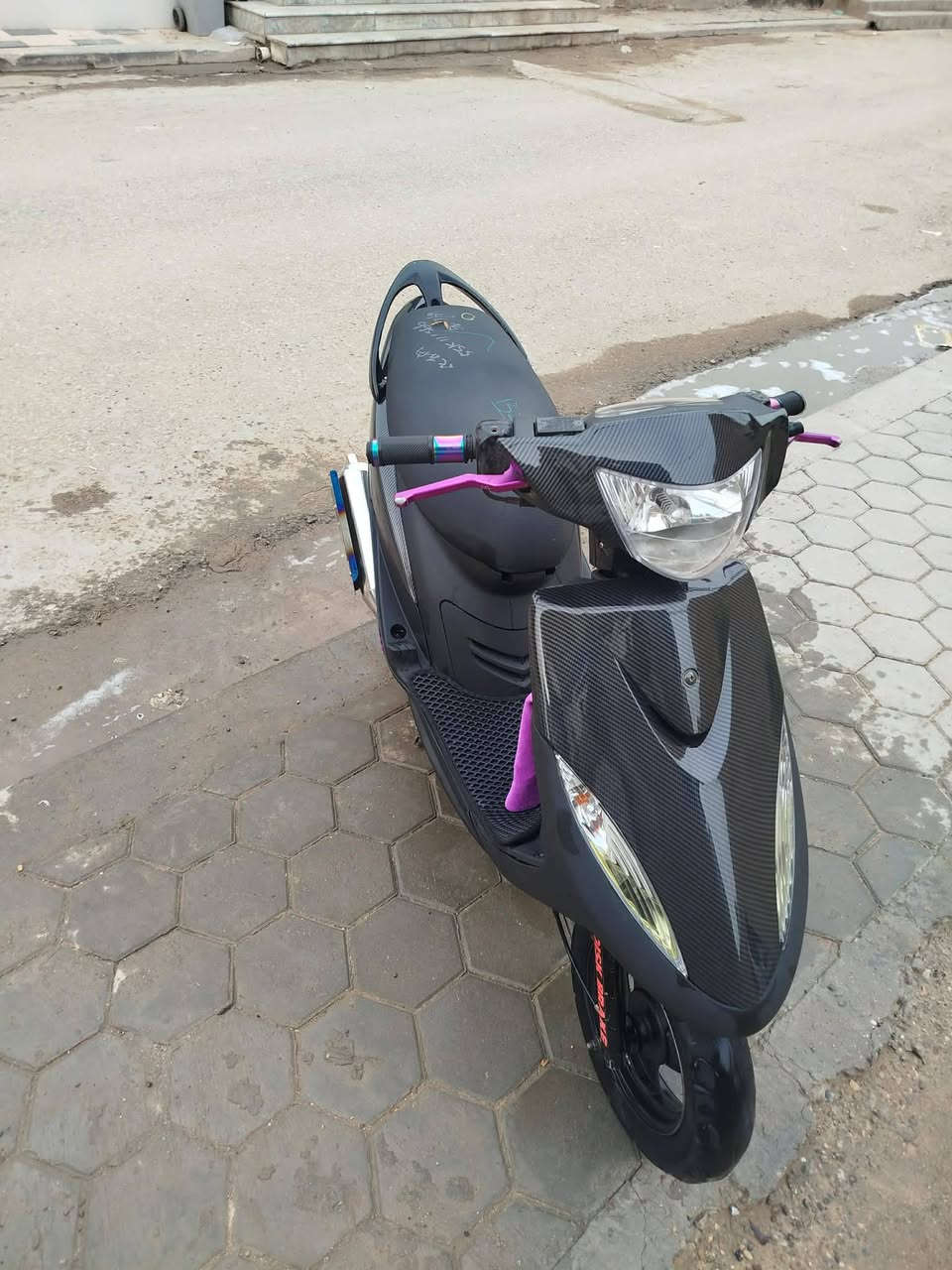 دراجه ماكس تزويد خارجي على اخر حبايه للبيع شلعة ومعدلة دراجه صاله 3 اشهر منزله من حاويه من سيد وسام وين مايعجبك افحص دراجة ريحت سبانة ماشامة لمكينة مامفتوحه 49 بلاد  شلع سعر 950مكام نجف هندر واحد باقي تفاصيل🫡  
دراجه برغي معايزه ملاح مالته كلا موجود


**إذا كنت صاحب هذا الإعلان وتريد حذفه لأي سبب، رجاءا أرسل رسالة إلى الدعم الفني**