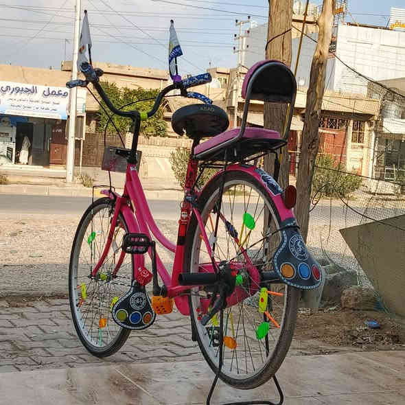 بايسكل للبيع السعر 95 وبمجال عنوان كركوك حي عسكري شارع 20 هذا رقمي ***********
