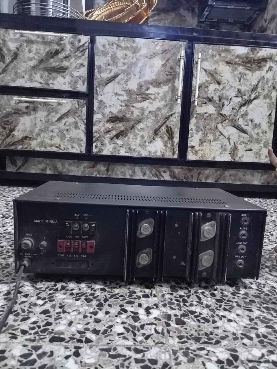 اجهزه مال بوقيات للبيع العنوان بغداد مدينة الصدر حي طارق لايوجد توصيل سعر وحدة 125


**إذا كنت صاحب هذا الإعلان وتريد حذفه لأي سبب، رجاءا أرسل رسالة إلى الدعم الفني**